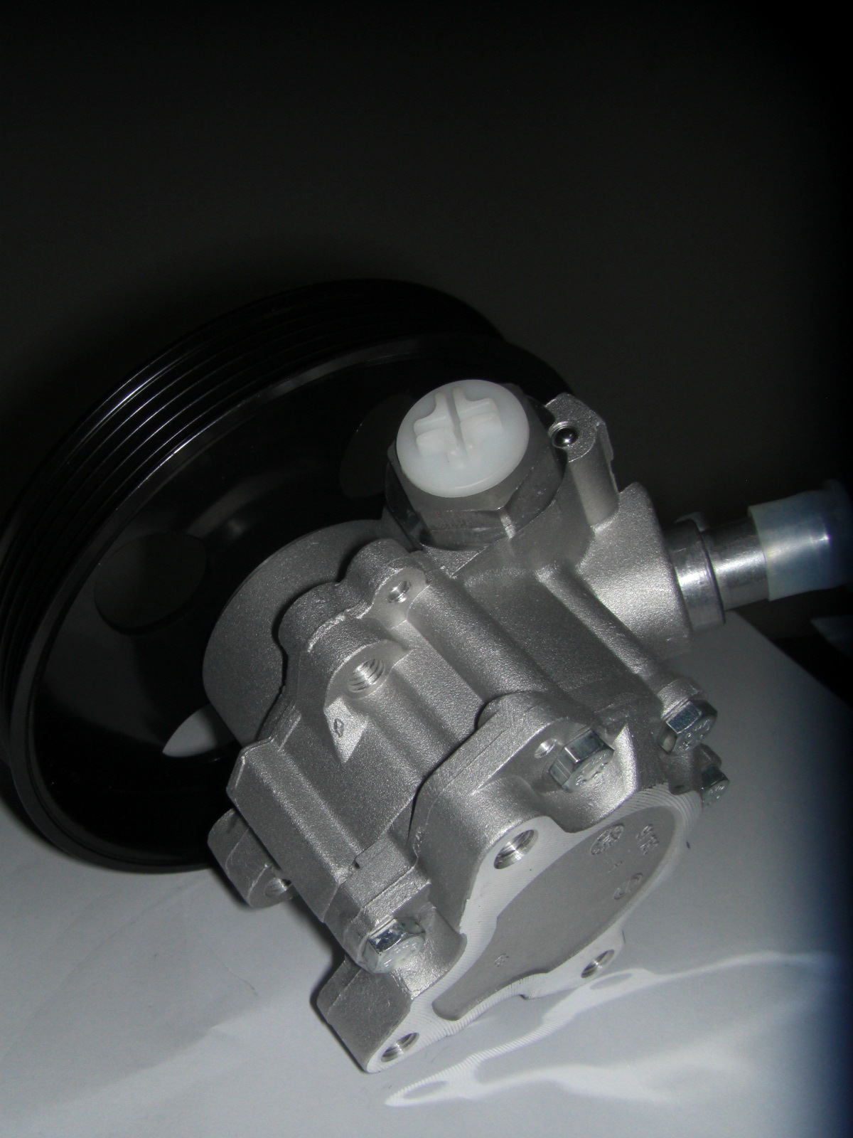 转向助力泵图片_9