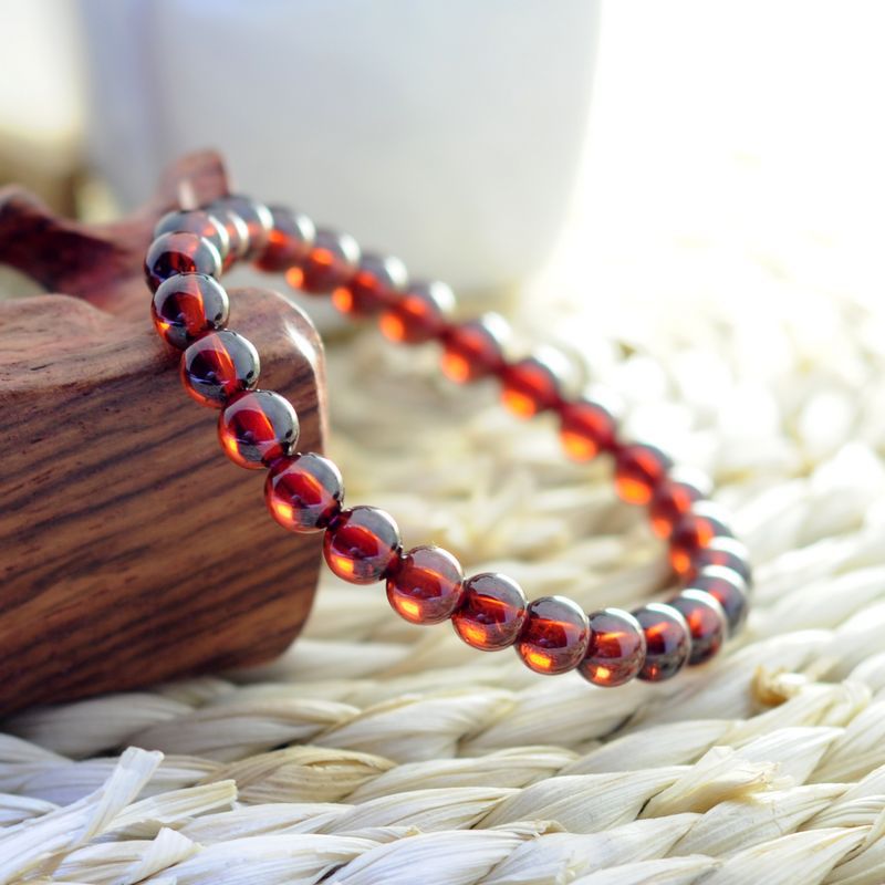 【供应批发】纯天然巴西7mm香槟石榴石圆珠手链 女款手链