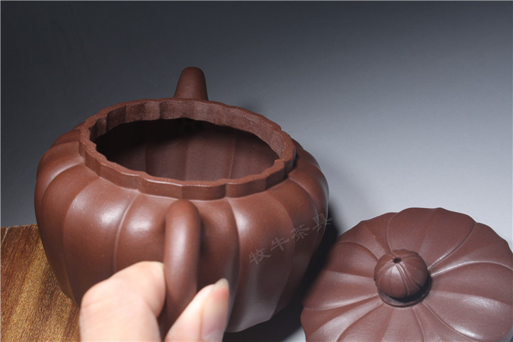 蒋华仙高难度紫砂壶合菱德钟壶350ml 宜兴原矿紫泥制壶师傅制作