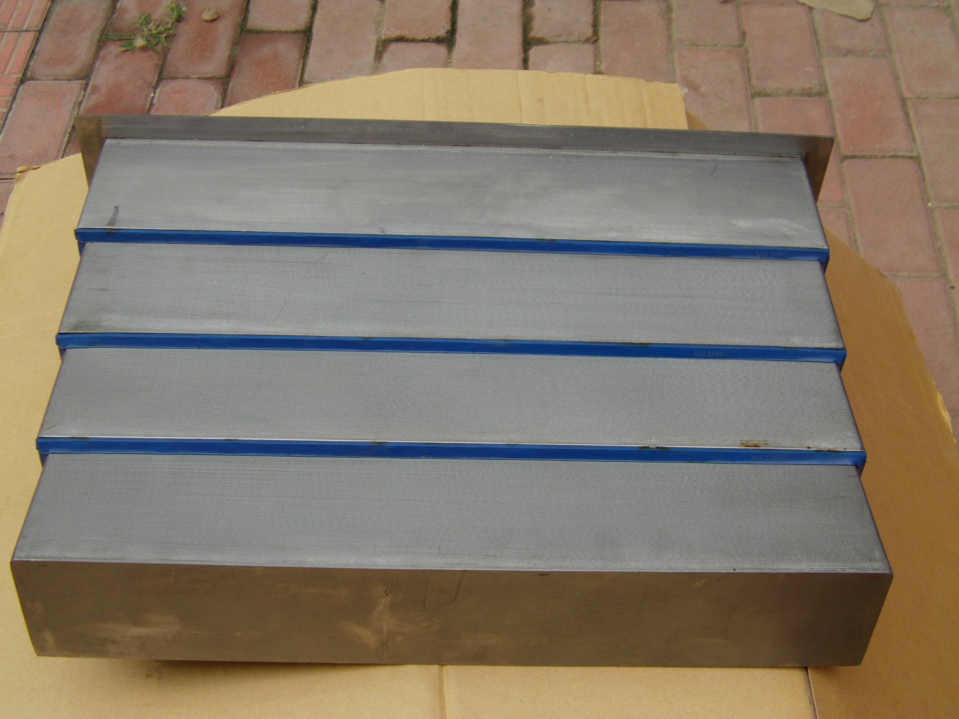 钢板防护罩厂家 钢板导轨防护罩报价