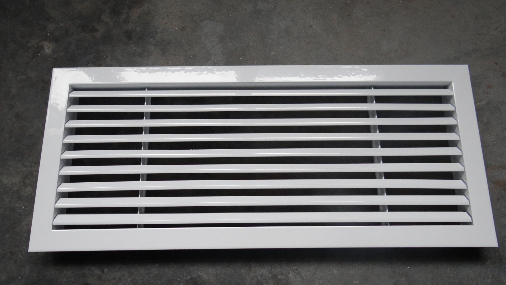 月牙形固定式两面吹出风口空调风口酒店用品风口