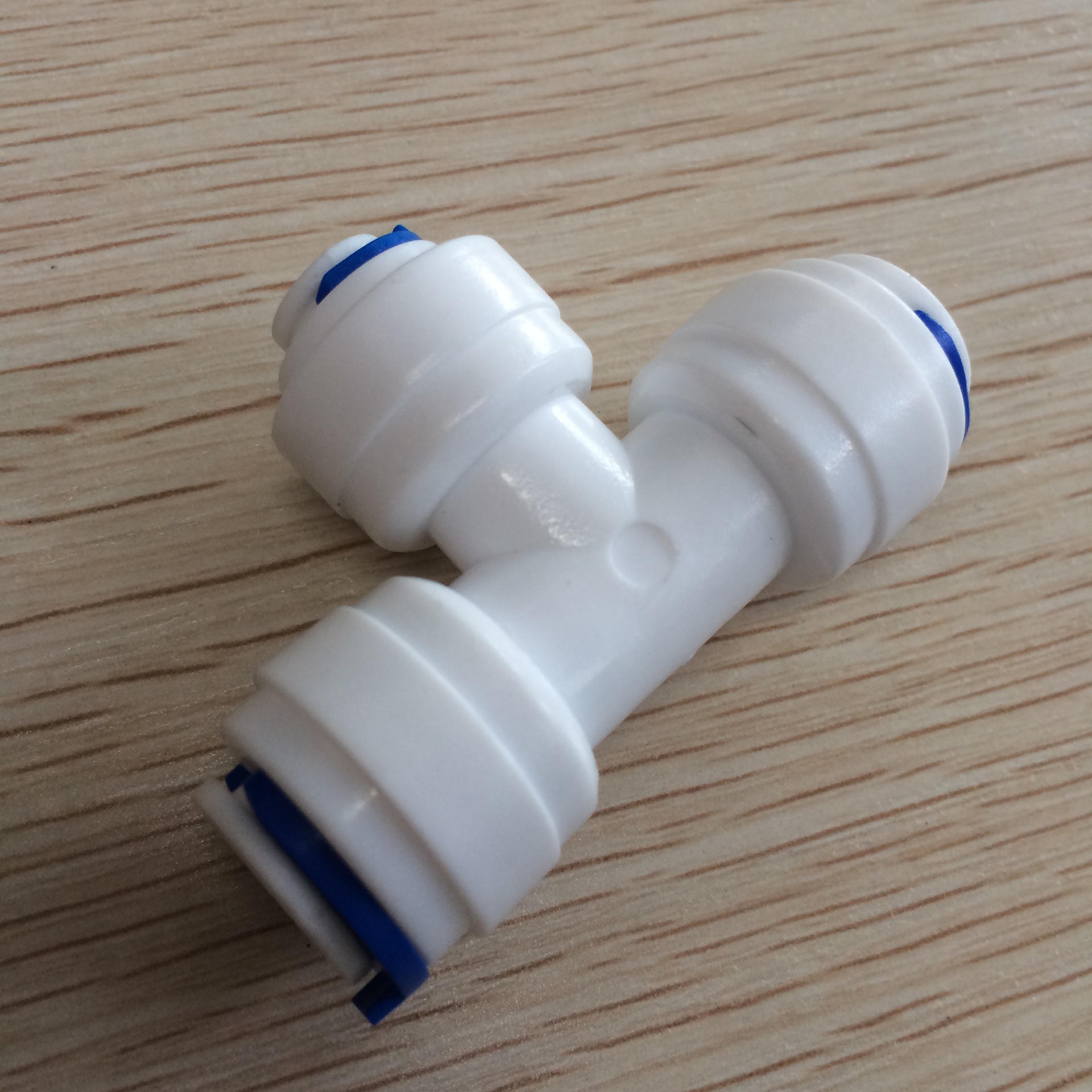 净水器快接头 3分7024三通快接头 管线机饮水机纯水机过滤器配件