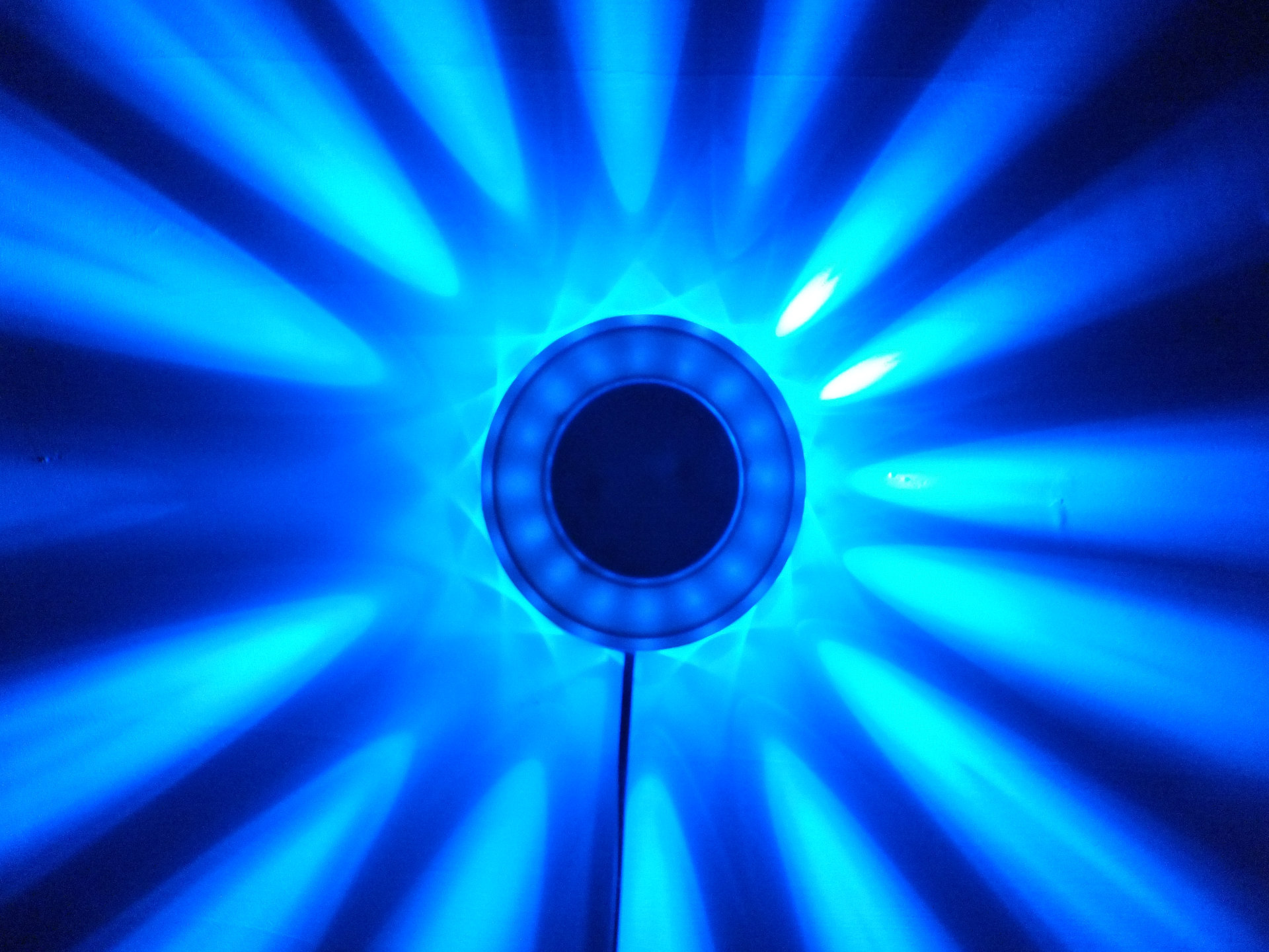 led七彩小太阳灯 太阳花灯 ktv酒吧婚庆舞厅装饰 led七彩天花灯