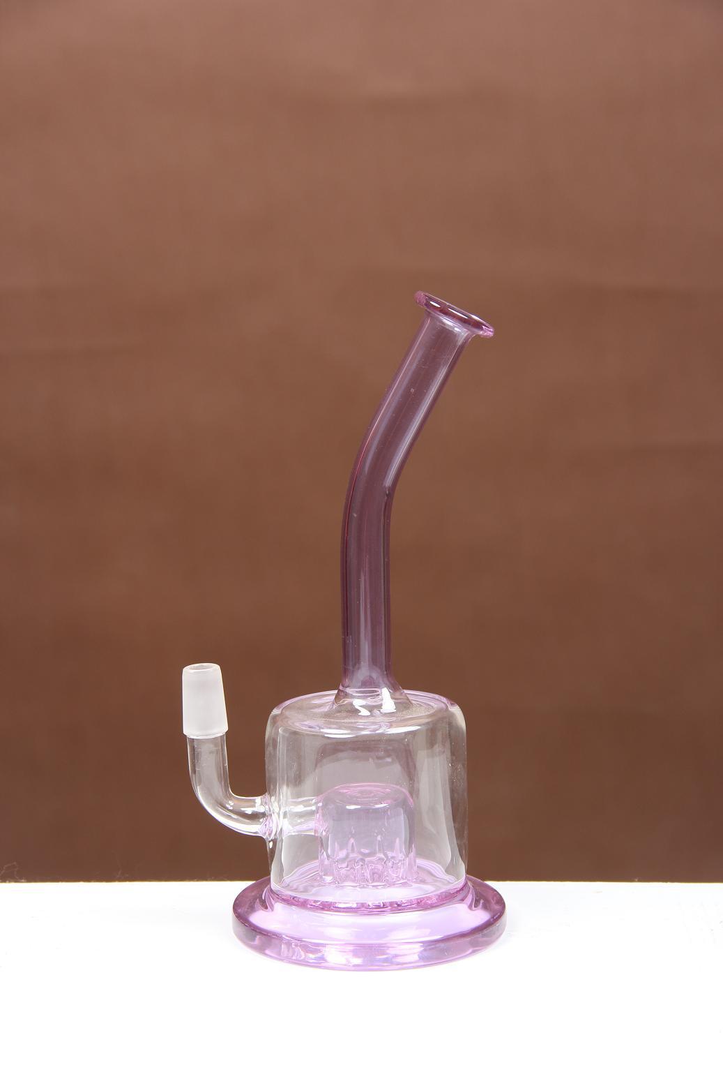 本厂生产各种彩色玻璃烟具,玻璃烟枪,造型新颖,质优价廉,欢迎外贸公司