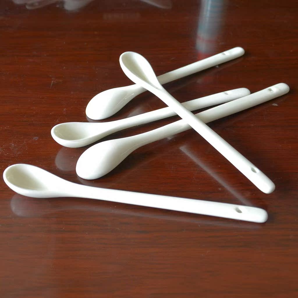 5cm陶瓷勺子 纯白咖啡勺 zakka风小白勺 搅拌勺 图