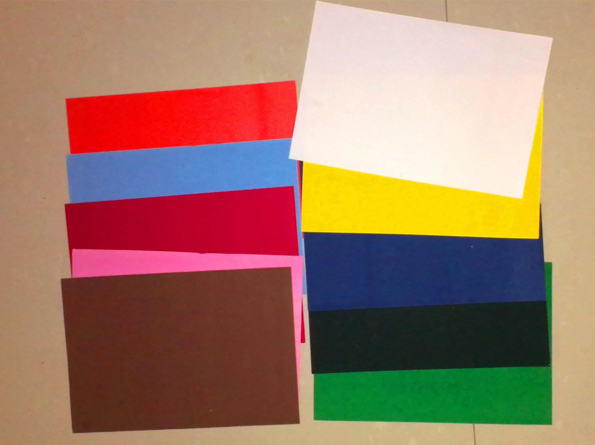 供应植绒布(厂家直销 颜色多样)