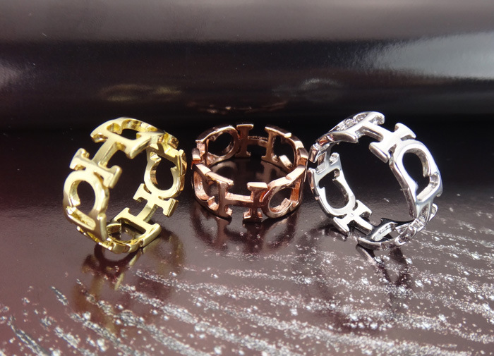 【中东白铜首饰】ch字母镂空拼接戒指铜镀白金 高档铜饰ch戒指