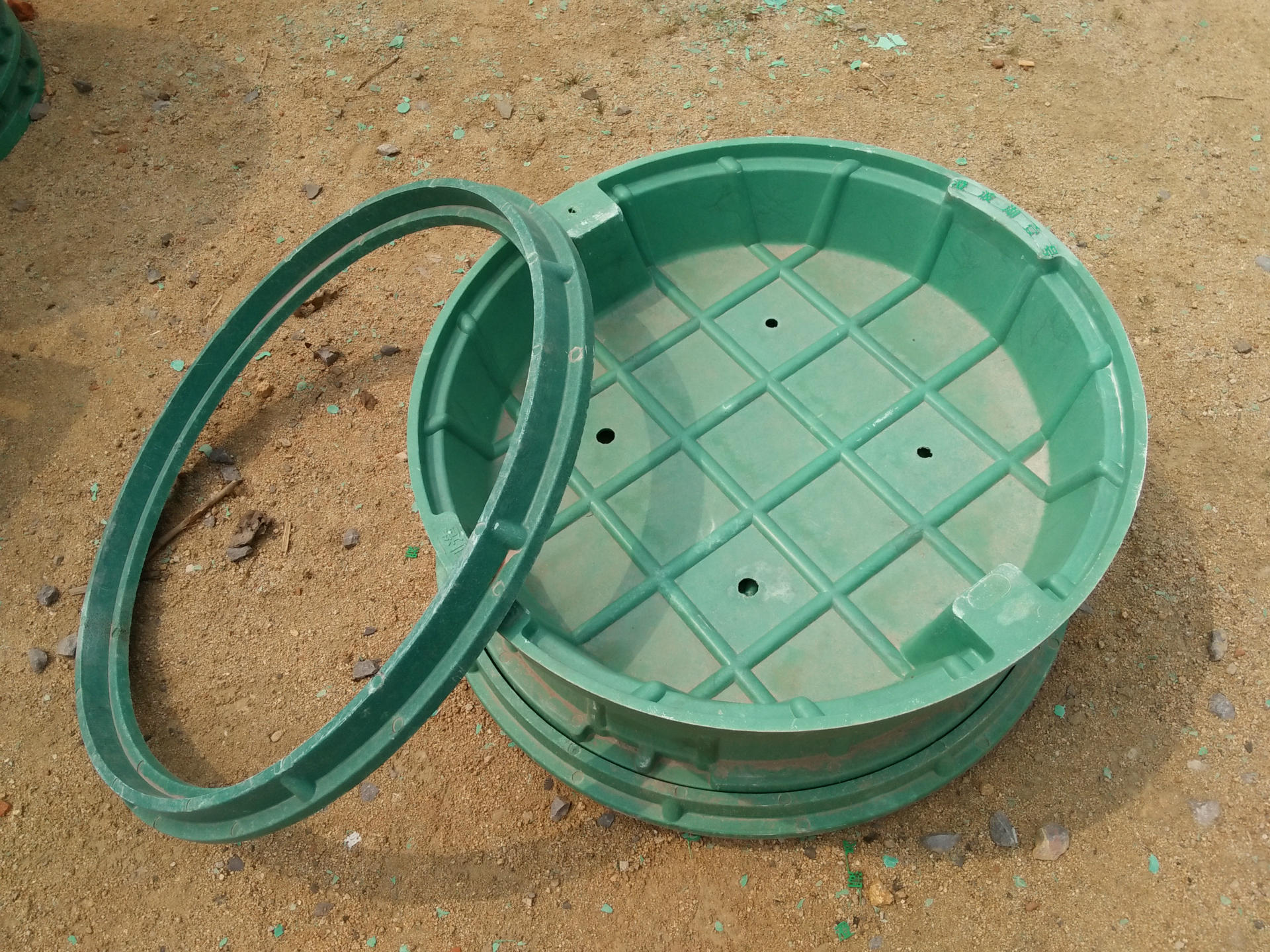 复合树脂植草井盖 种草绿化带 草盆花盆井盖 隐形园林井盖