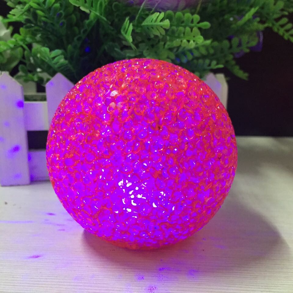 厂家直销〕七彩水晶球小夜灯 魔幻红色外壳水晶圆球(8cm)