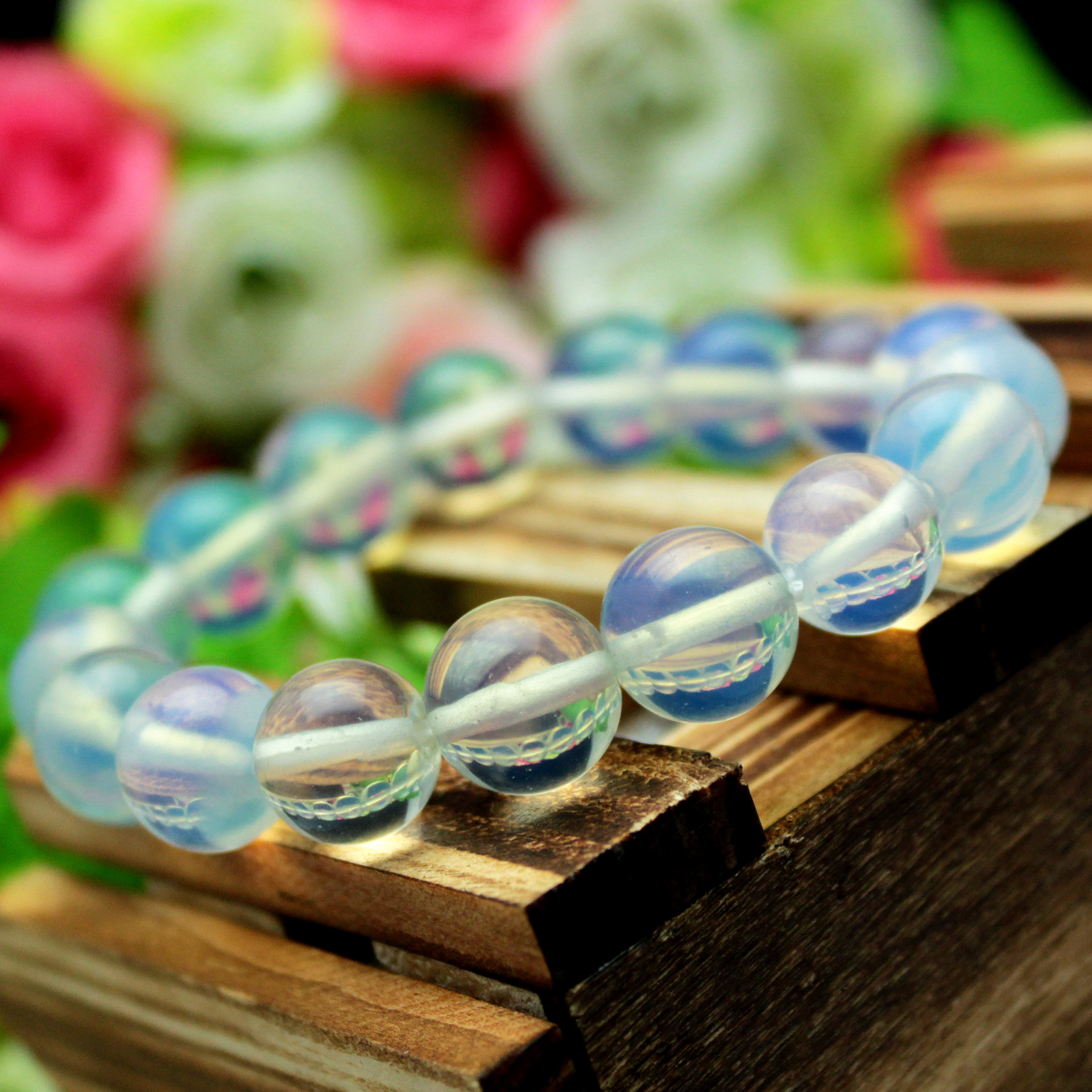 精仿合成蛋白石情侣式手链颗颗通 似银色月光石透色泽美厂家直供