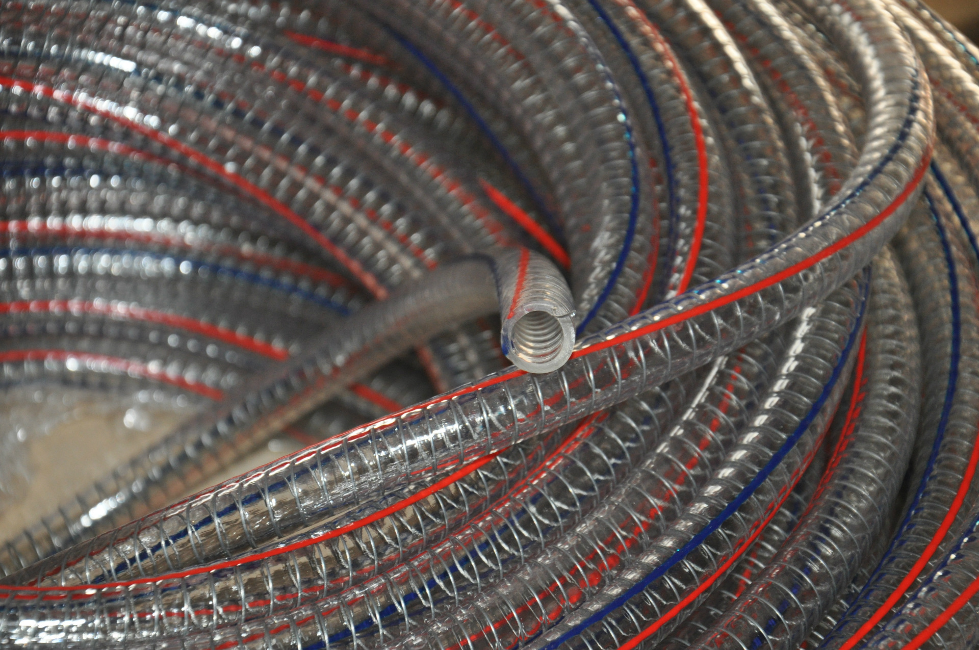 供应潍坊现代时代牌钢丝管 pu钢丝管 性价比高