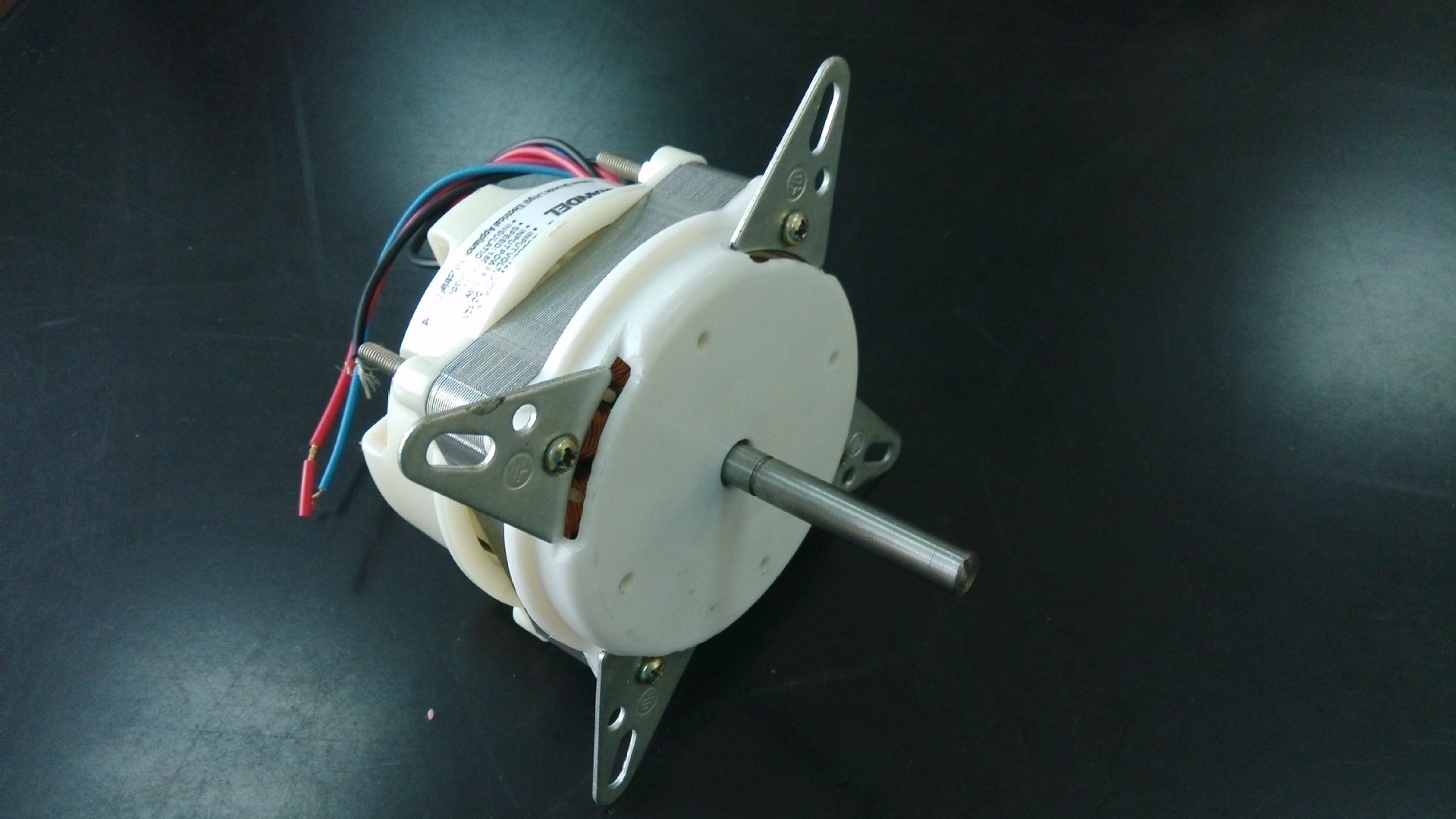 d75系列静音永磁同步直流无刷风扇电动机 水冷风扇电动机