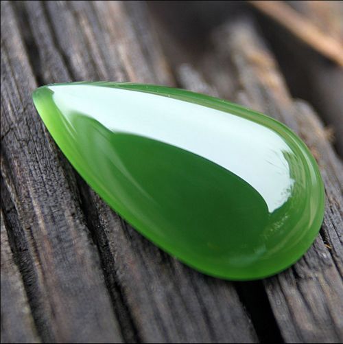 玉华轩 正品和田玉碧玉 俄罗斯正矿碧玉水滴吊坠批发 玉石水滴