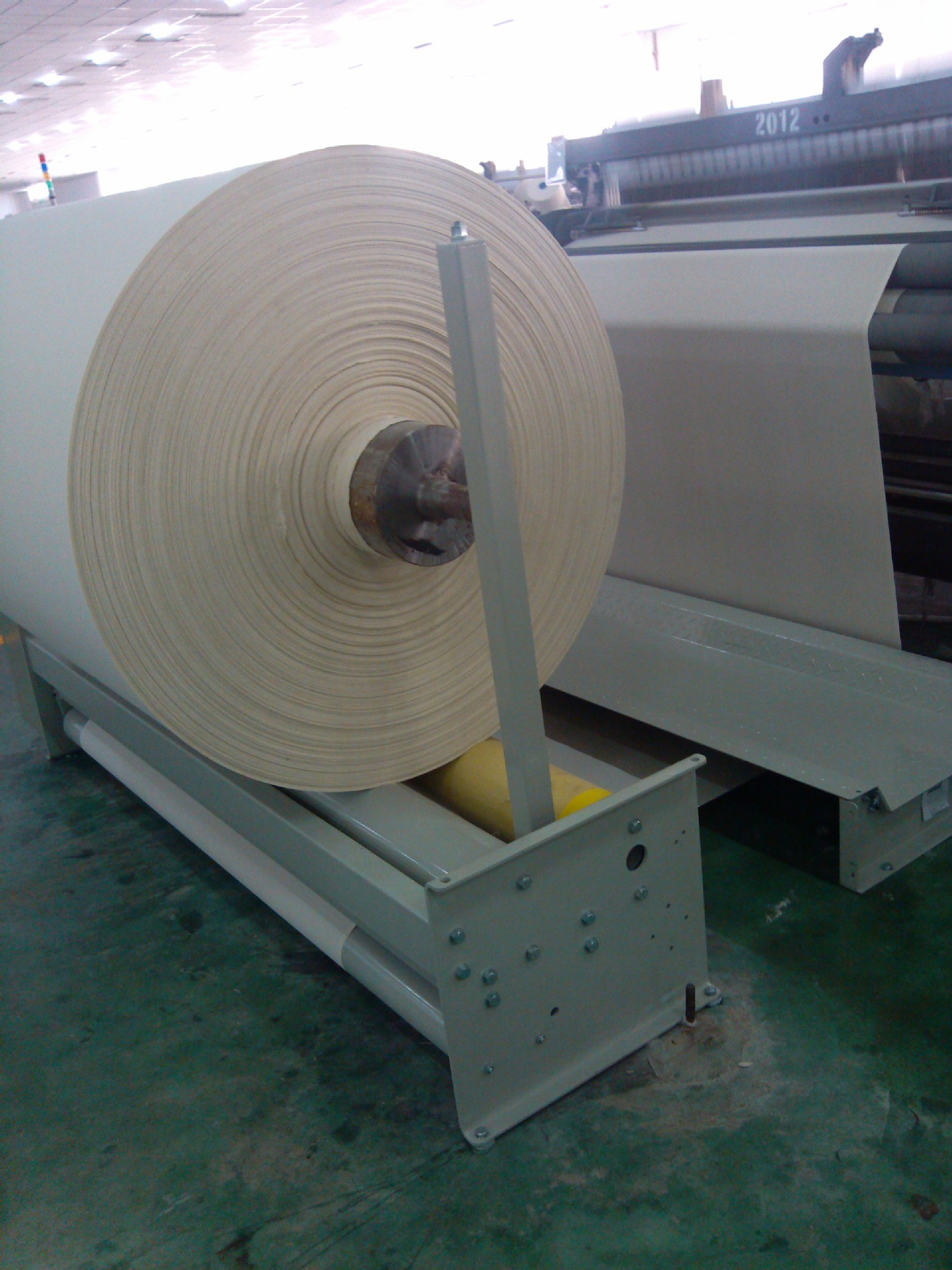 自动对边验布卷布机