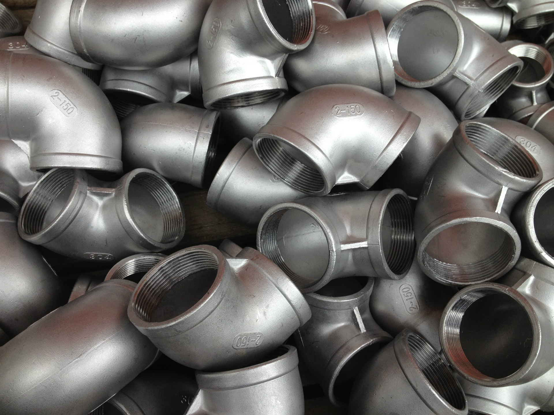 不锈钢丝扣弯头304材质316承插内丝管件