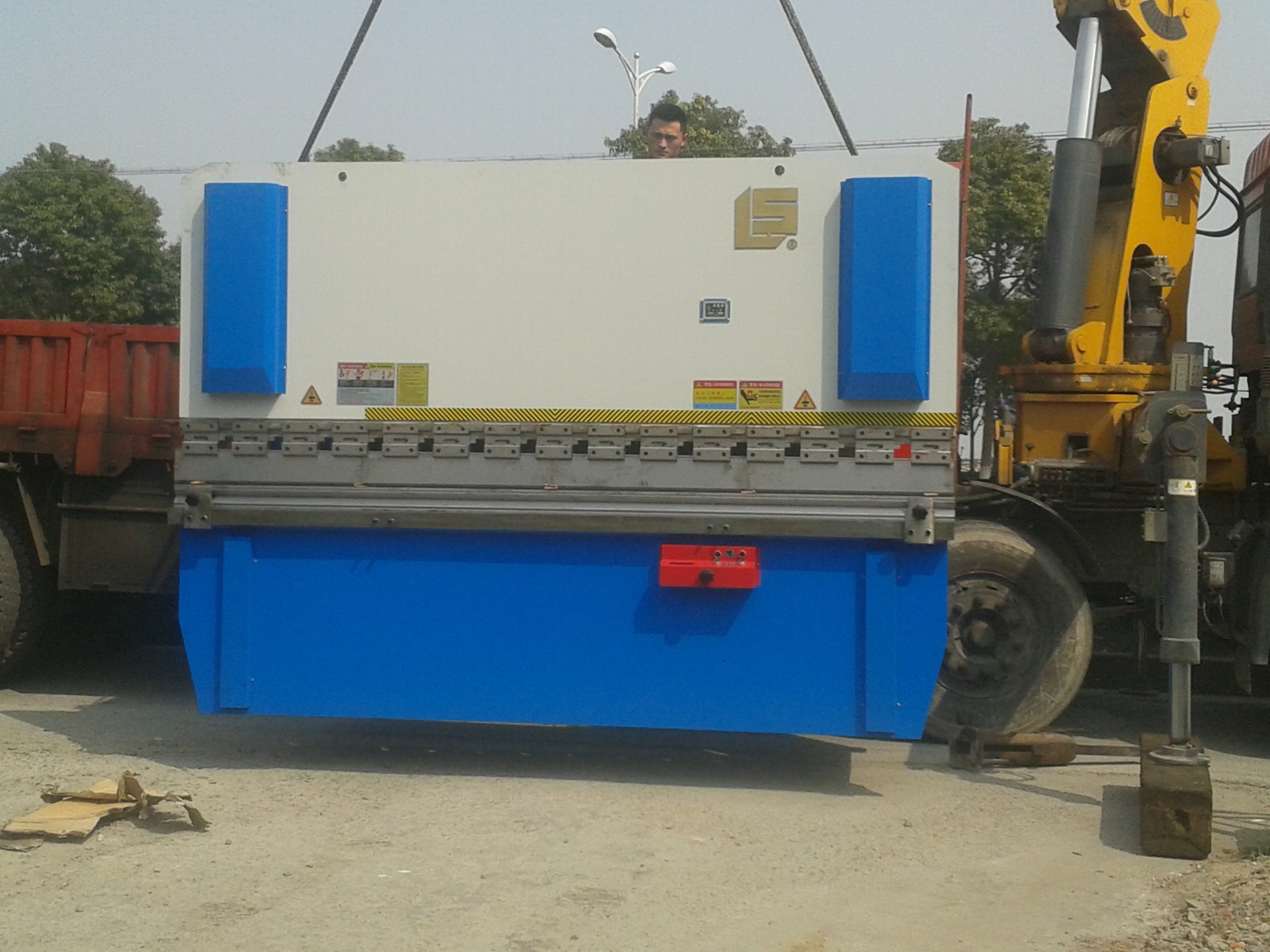 厂家推荐6米折弯机 全钢折弯机 钢板折弯机 折弯机价格