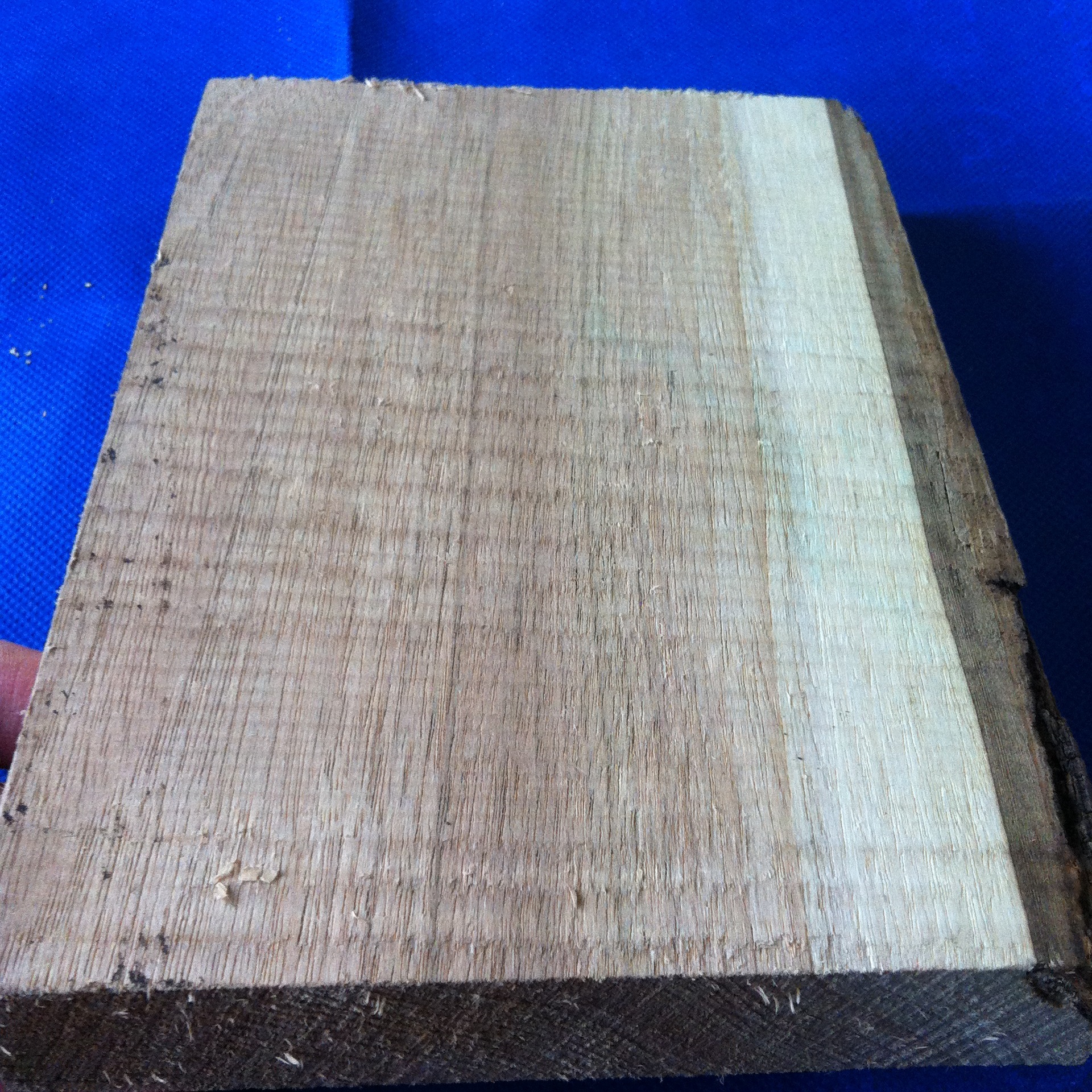 现货批发高档家具板材东北核桃楸烘干实木板