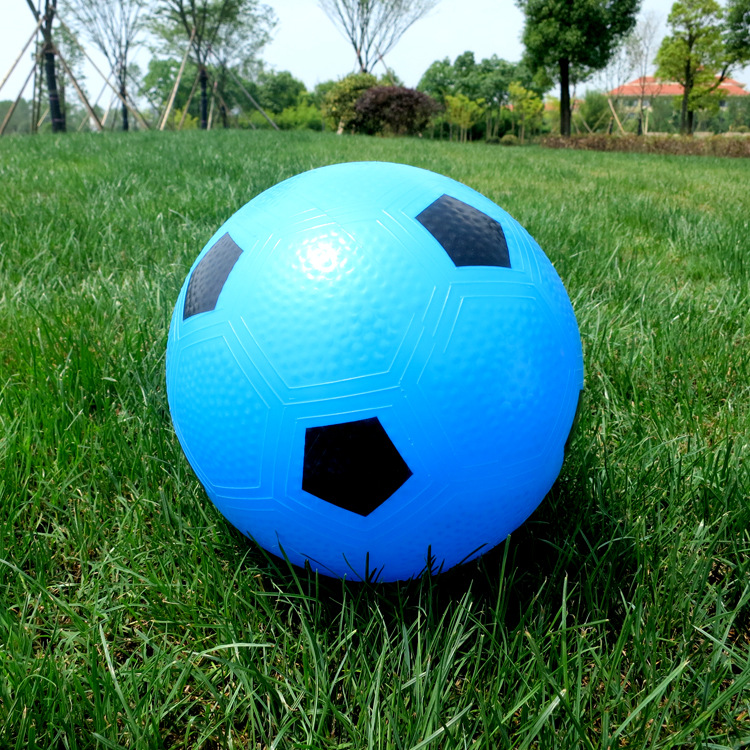 20cm 儿童玩具足球 充气玩具球 促进儿童健身运动