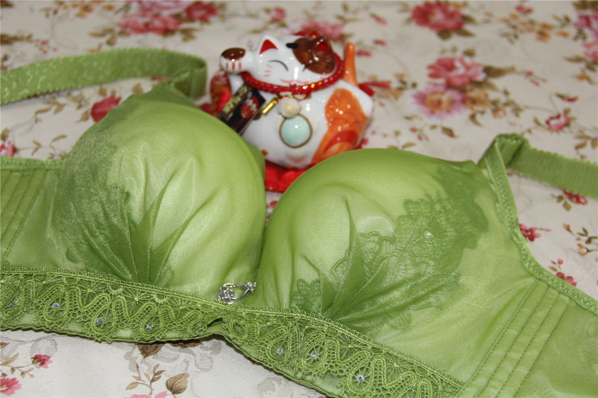 菲姿美批发 新品精油柔珠水袋小胸聚拢调整型内衣文胸 色宴1362