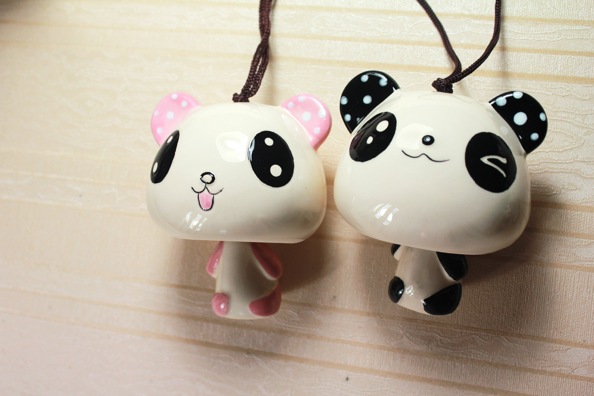 心动瓷语 日本娃娃风铃 精美手工绘制陶瓷工艺品 旅游景点爆款a47