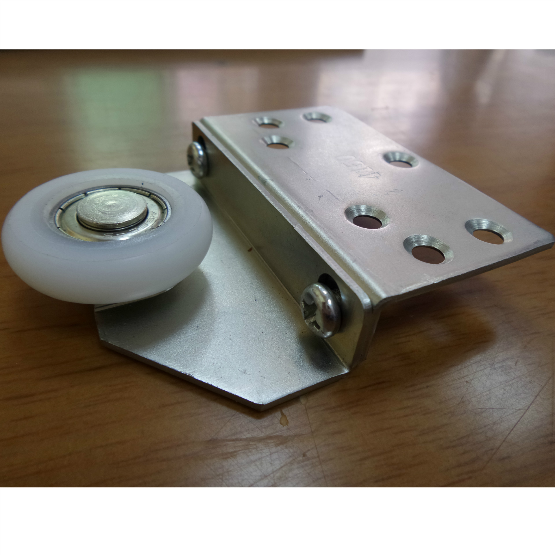 【ynq】ym-4150重型吊门滑轮铁 尼龙推拉门趟门轮下轮