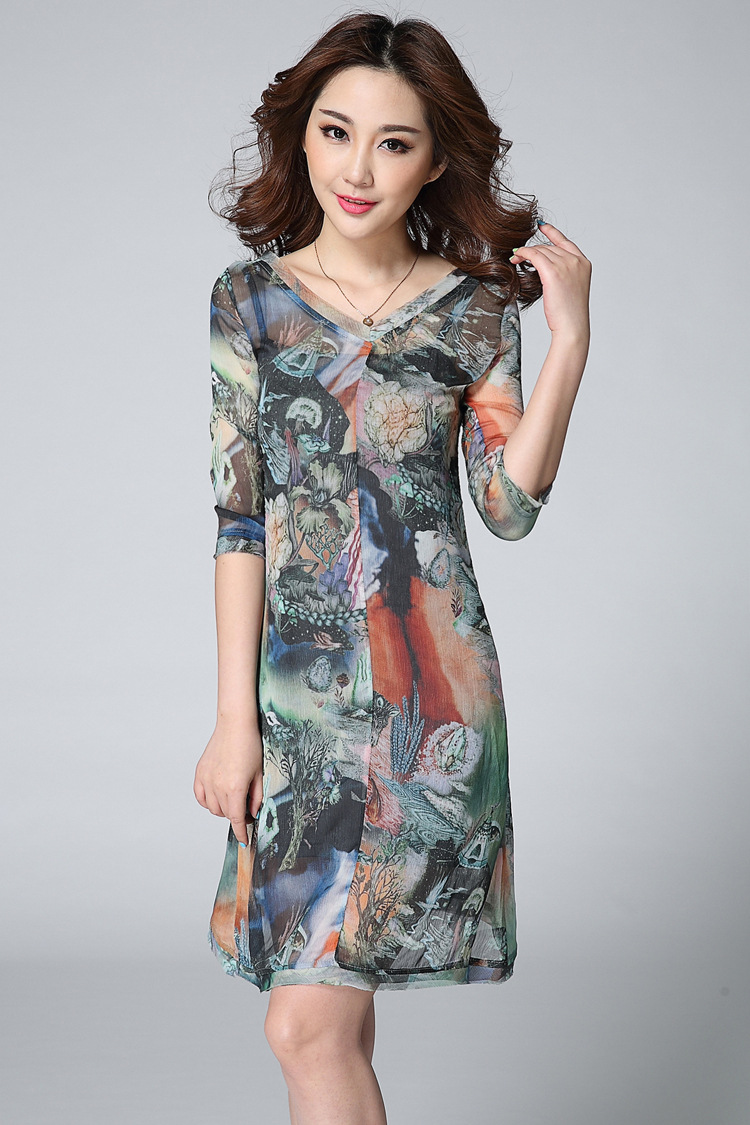 时尚精品妈妈装大码2015春夏新款高端品牌女装v领印花连衣裙批发