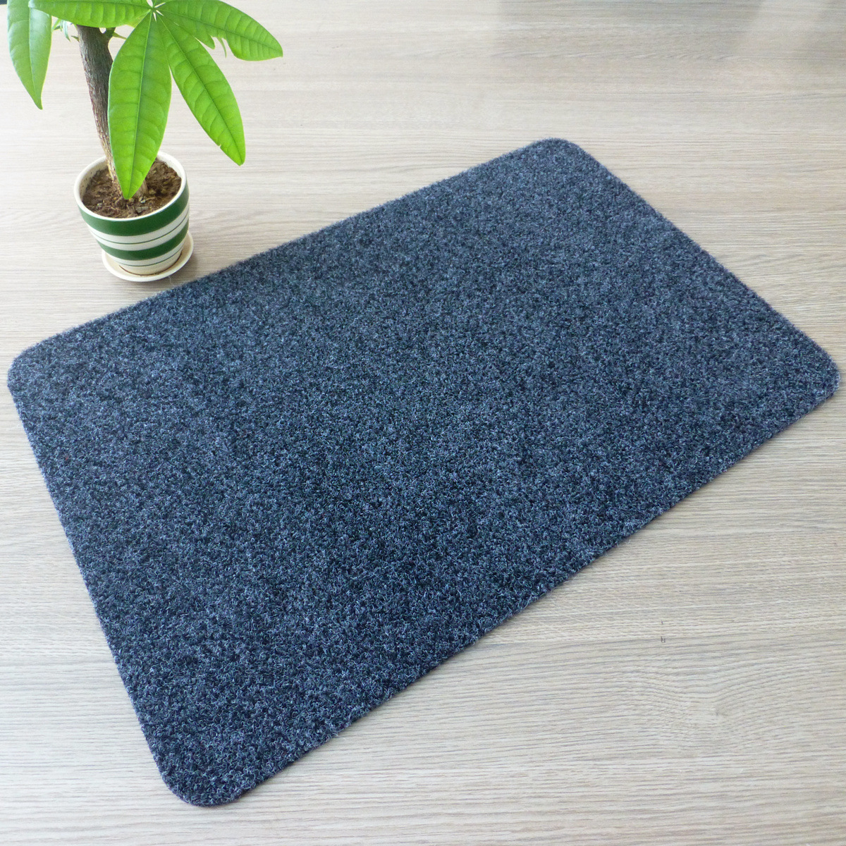 【山东新宜佳地毯】涤纶tpr地垫玄关走廊进门地毯防滑垫oem可定制