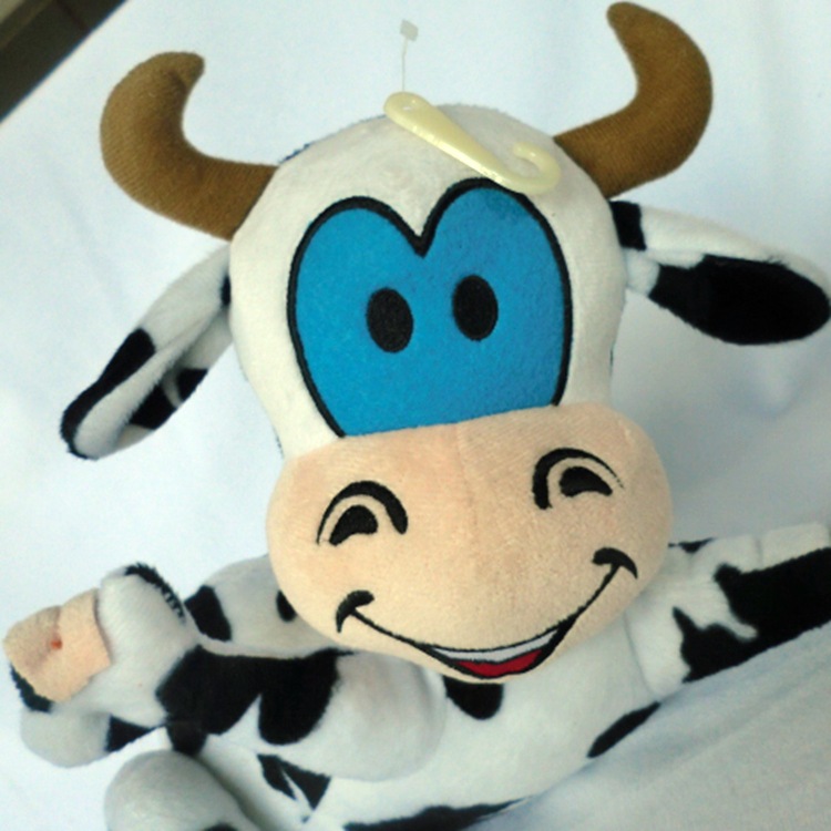 毛绒公仔厂家 来图定制 公司logo礼品定做 功夫奶牛 儿童创意玩偶