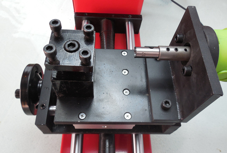 凯德龙佛珠机圆珠机木珠机佛珠加工车床机器可以车铁
