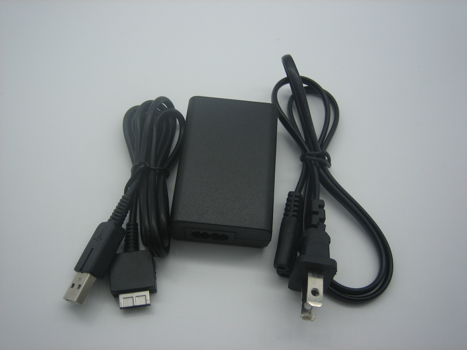 工厂直销psvita 充电器 psv 火牛 psv电源充电器 游戏机配件