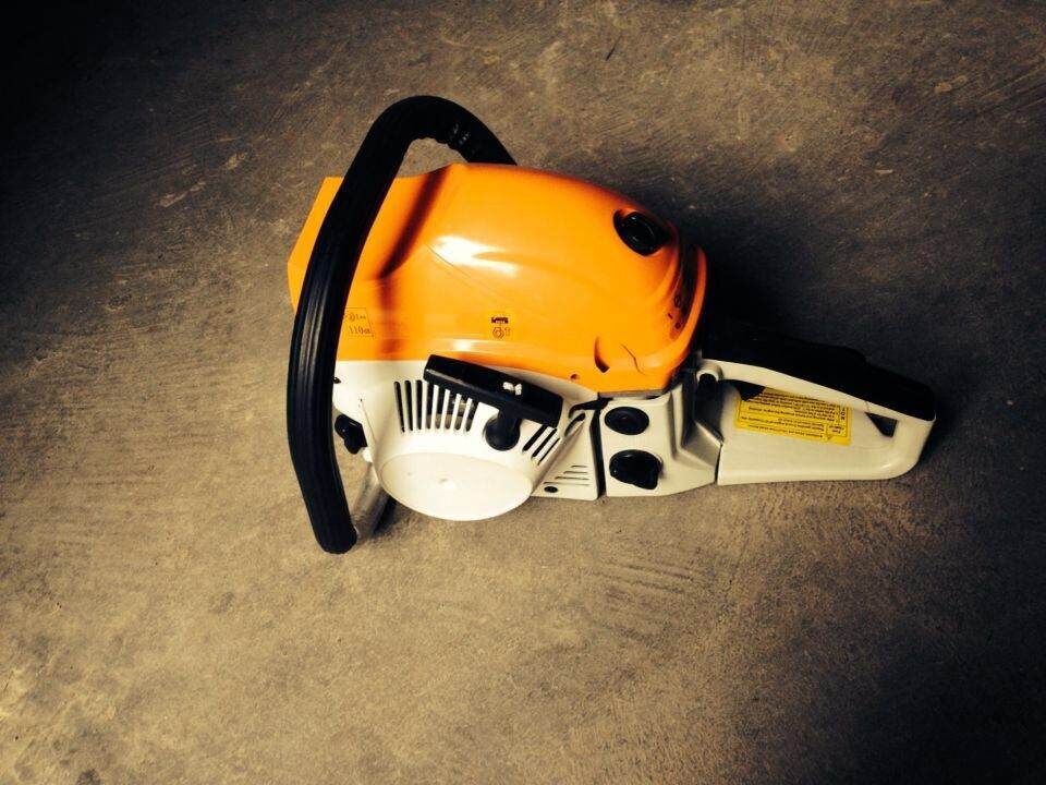 新款 大气 力道足 畅销 油锯 9800 chain saw