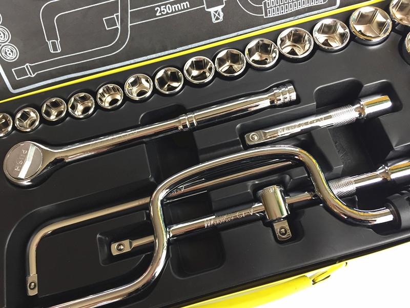 汉克斯铁盒32件套筒头组合 家用机修组合工具 套筒头扳手套装