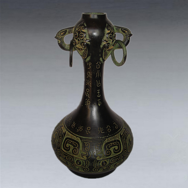 批发仿古青铜器摆件驱邪镇宅古玩古董 包老浆工艺品 精工蒜头瓶