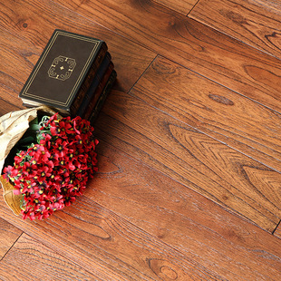 久森 刺槐仿古 厂家直销 纯实木地板 家居卧室纯实木地板批发