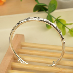 满天星纯银银手镯图片_满天星纯银银手镯图片大全 - 阿里巴巴海量精选