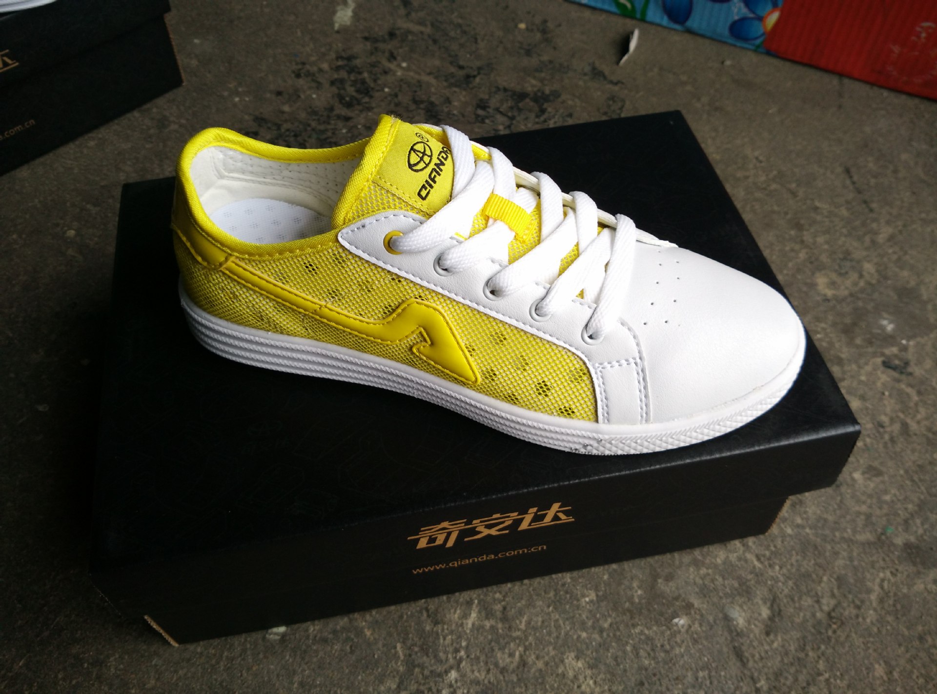 库存品牌女鞋 2015春夏季运动板鞋 框子鞋凉鞋 奇安达品牌鞋