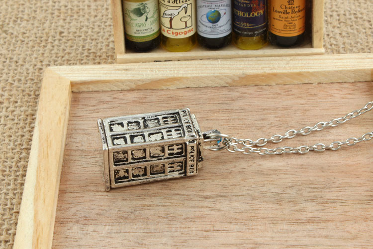 神秘博士项链 doctor who 欧美影视饰品 高品质电话亭项饰批发