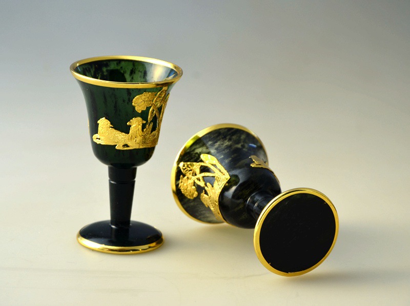 甘肃祁连墨玉夜光杯 金镶墨玉酒具高脚杯 红酒杯 高档玉茶具礼品