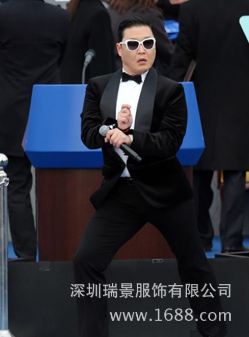 让我们来研究一下胖子鸟叔如何定制西服的