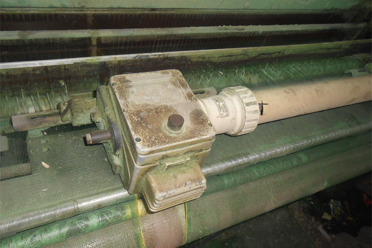 低价处理塑料纱窗织布机 二手 747小剑杆织机230 250全带光边机