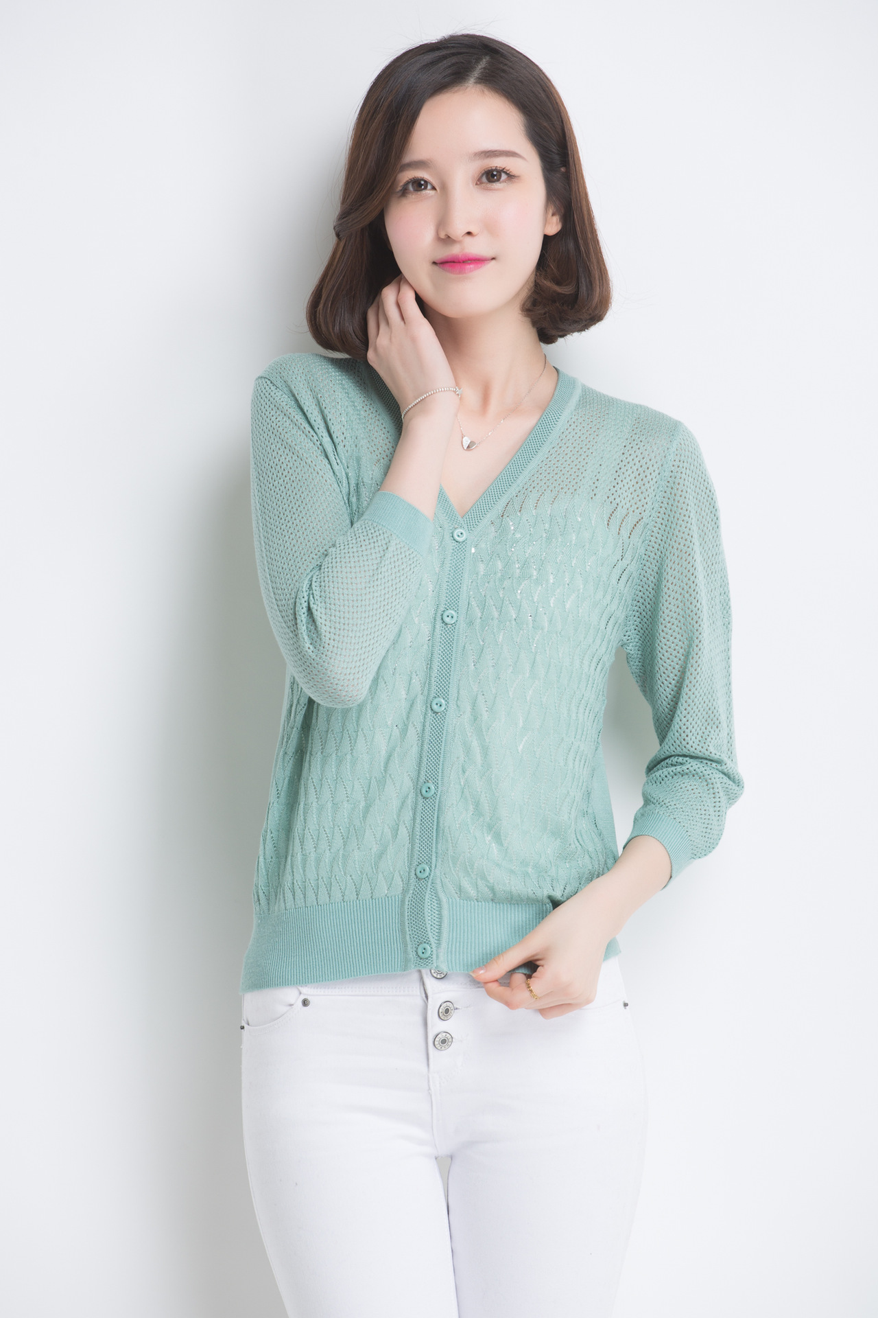 厂家直销2015新款韩版电脑挑花糖果色时尚百搭桑蚕丝针织开衫披肩