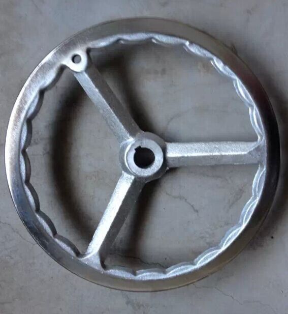 定制中心不打滑内波纹铸铁手轮三条筋镀铬圆轮缘数控机床手轮价低