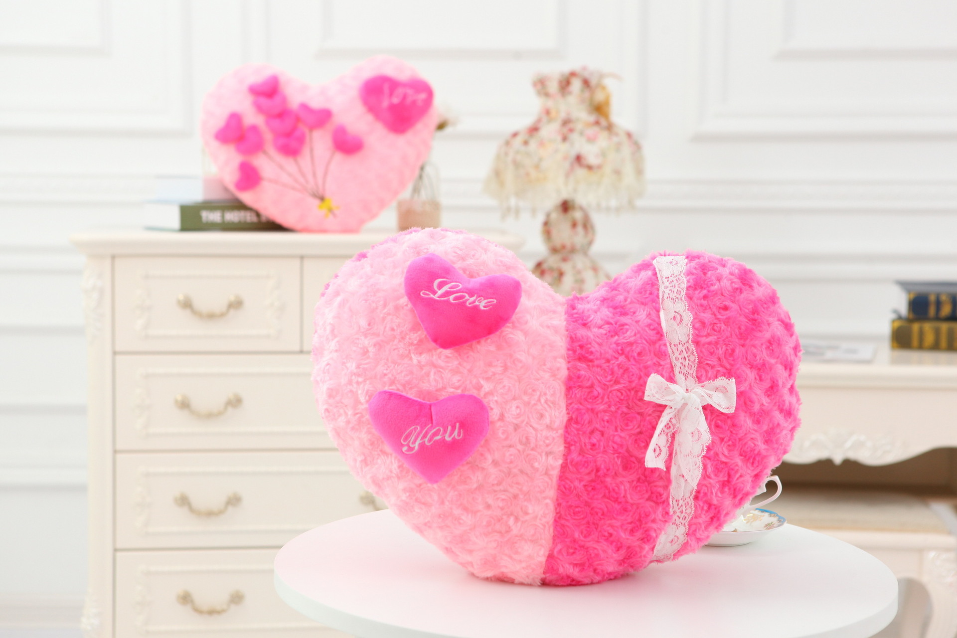 绒一品 9爱心靠垫心形抱枕靠枕结婚礼物爱心暖手爱心手捂批发