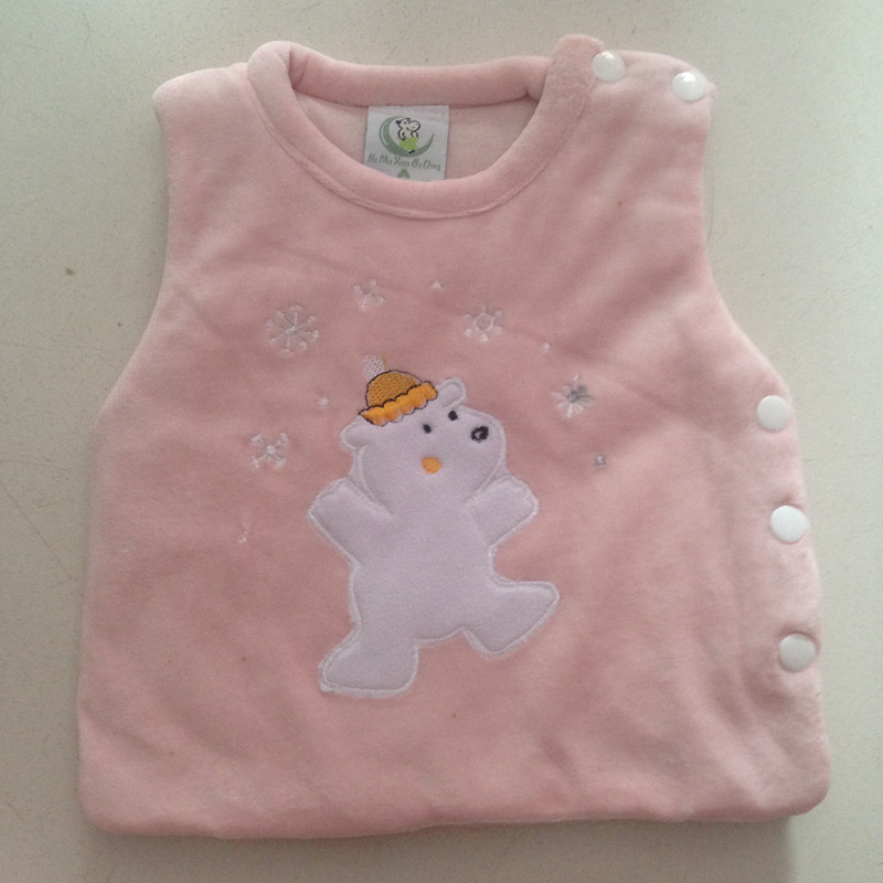 马甲15秋冬新内销大牌天鹅绒儿童肩扣卡通马甲侧开加棉坎肩批发