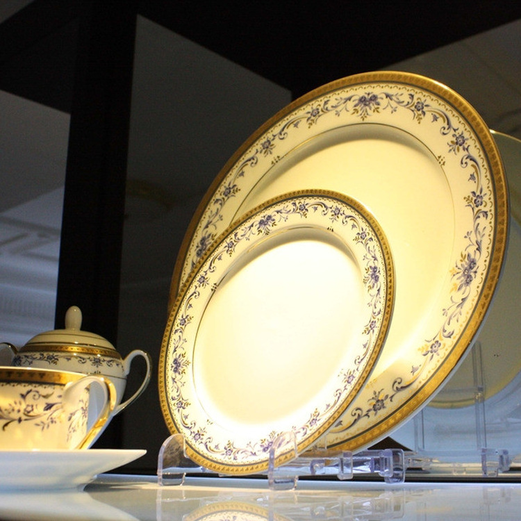 陶瓷金膏储存于阴凉干燥处( 20℃),避免室温过高.