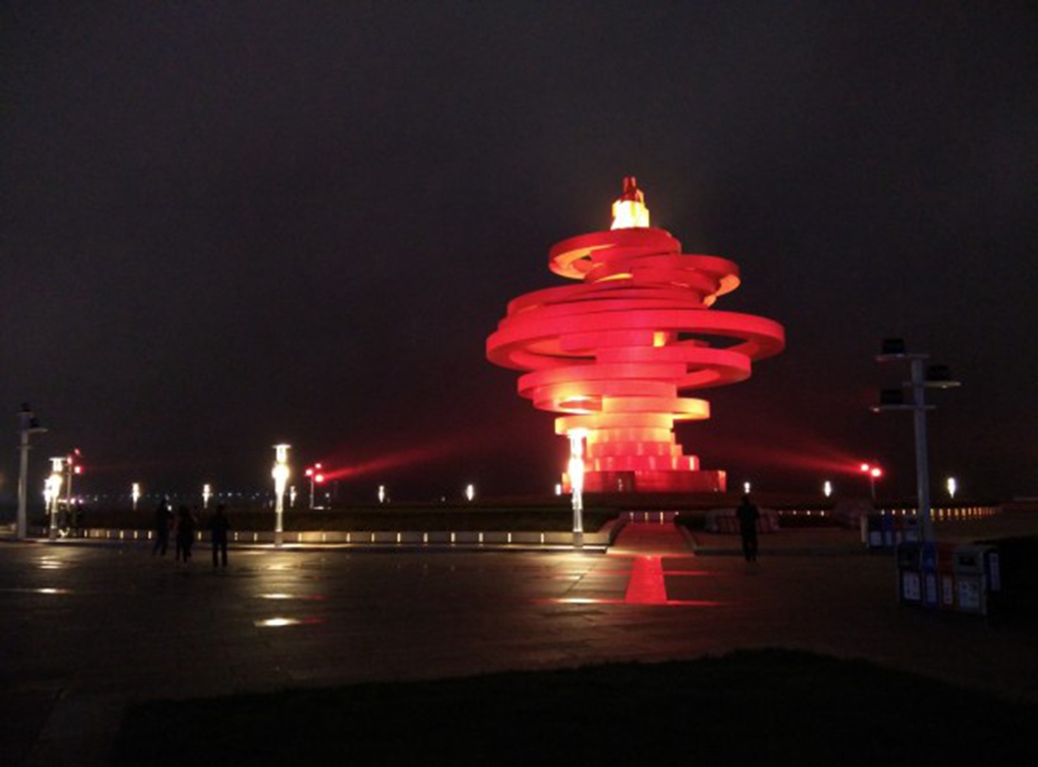 五一带着小虎子自驾游青岛,一路往海边开