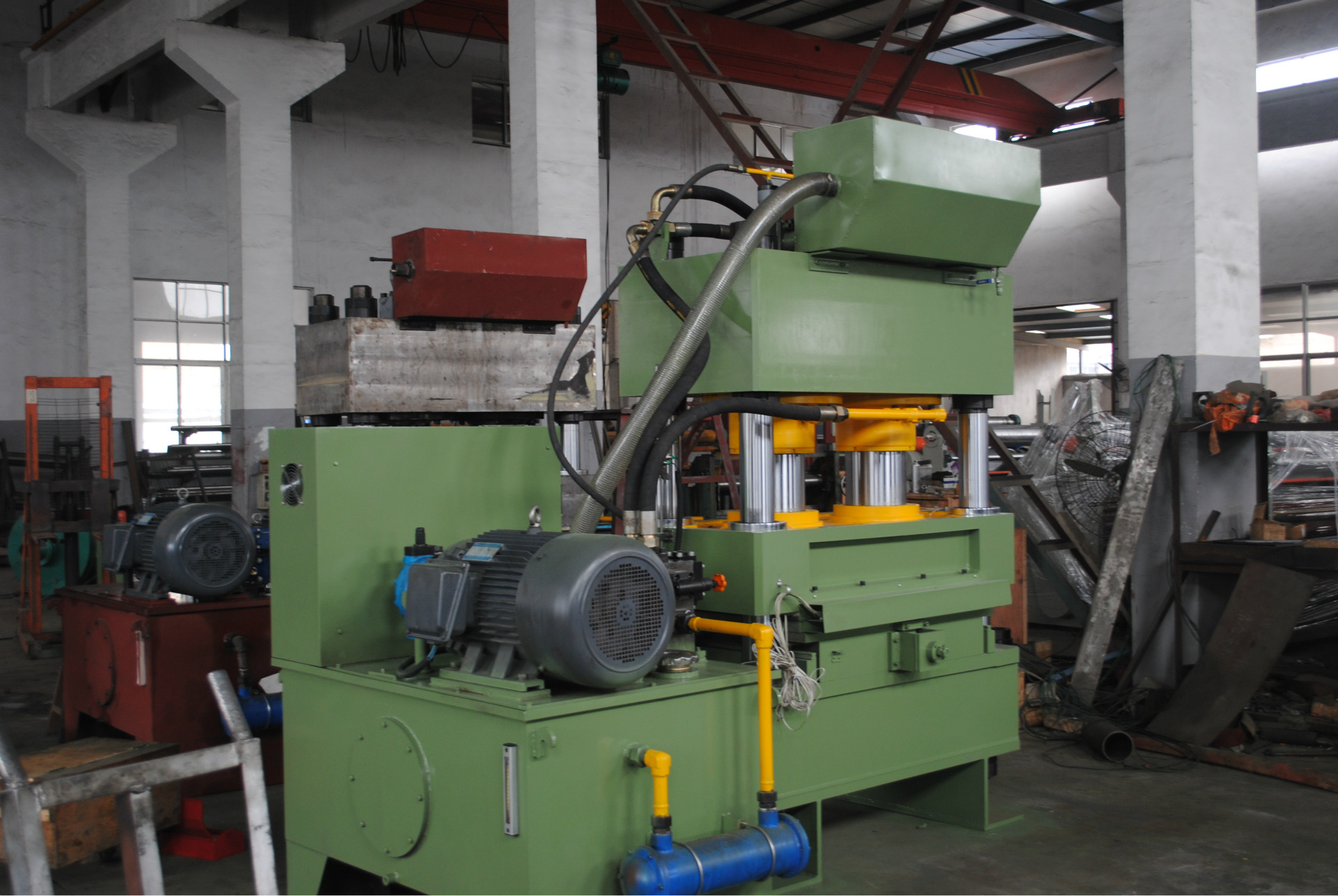 自动浮雕深压纹机,质量可靠,厂家直销