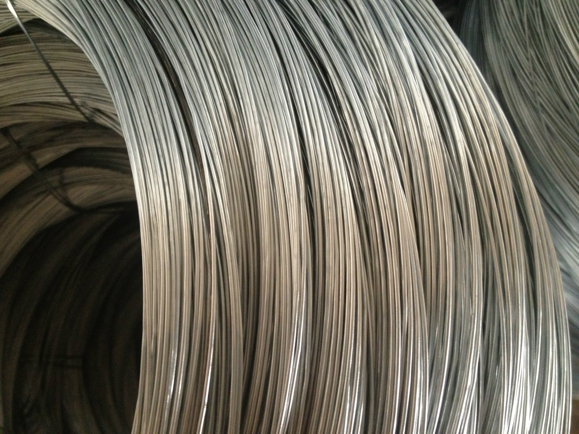 镀锌钢丝 安平镀锌钢丝报价 建筑用镀锌钢丝厂