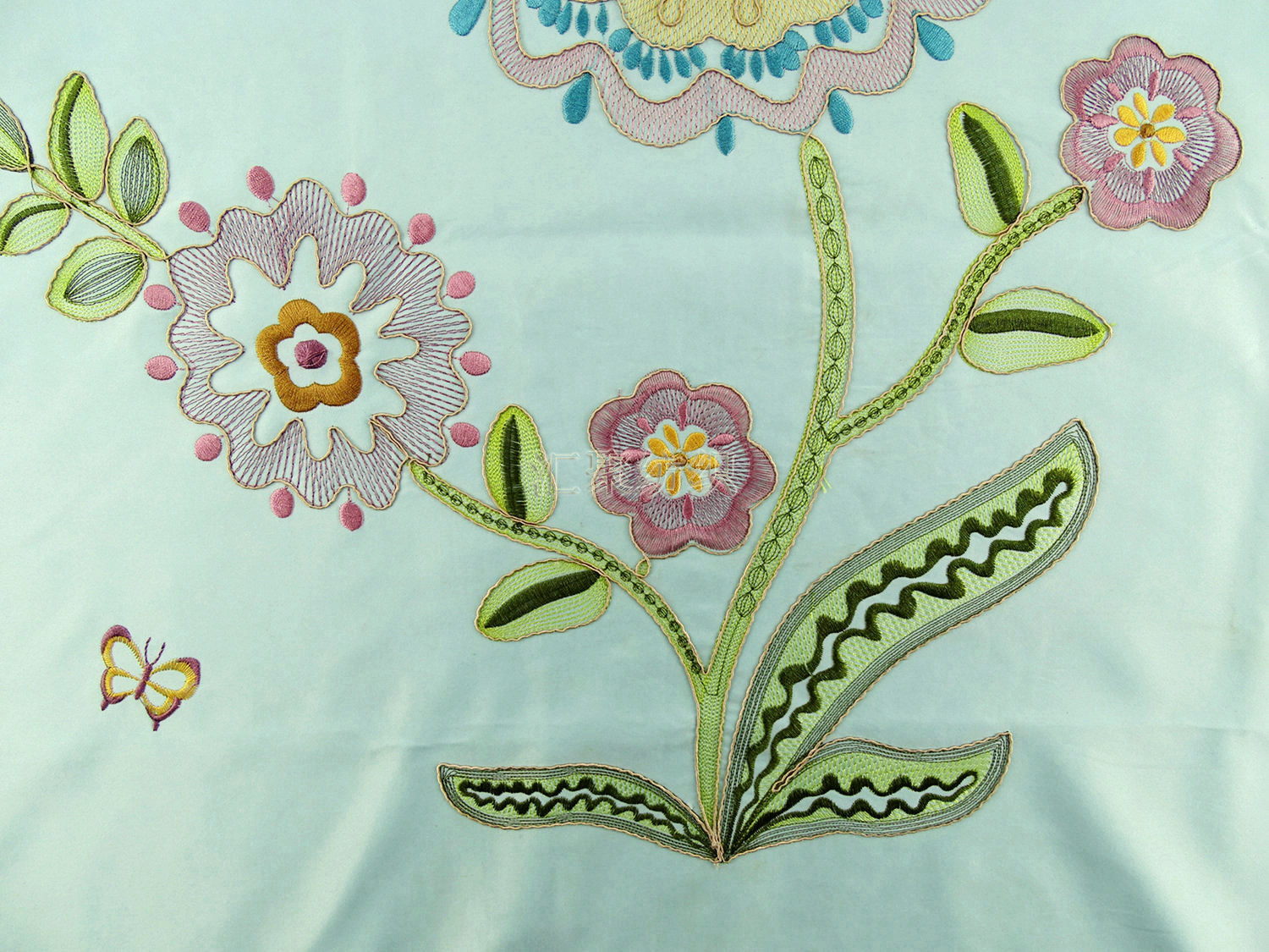 平绣加工 平绣 绳绣 特种电脑绣花 多色太阳花 定制花型