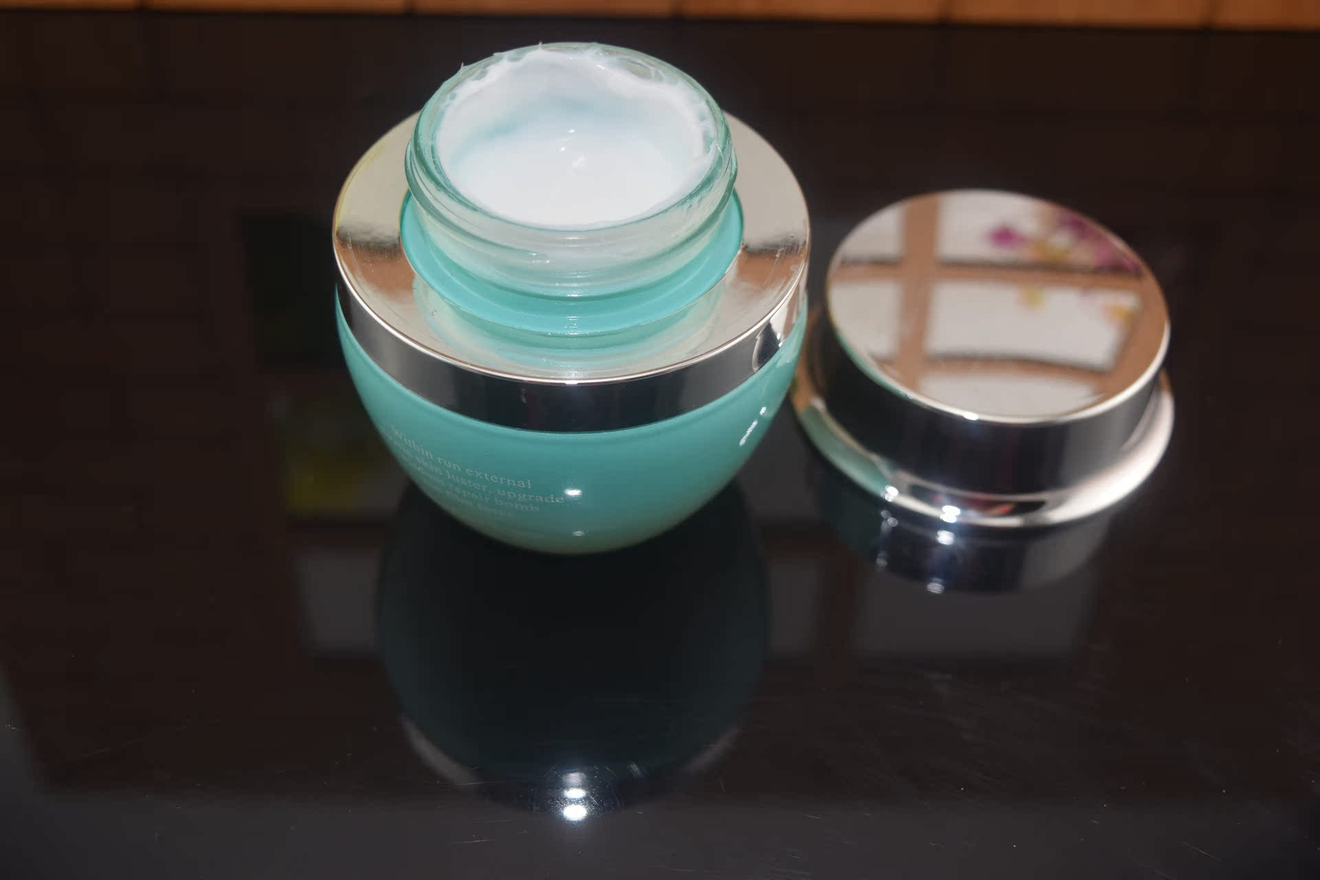 香港正翡翠元素七日焕颜修护霜50g 植物白皙面霜